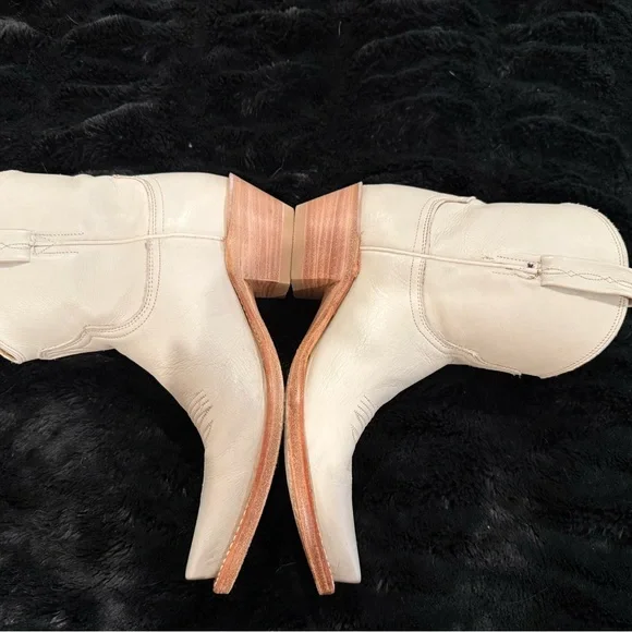 Lucchese Gaby Cream Western Ankle Boots - Picture 6 of 10